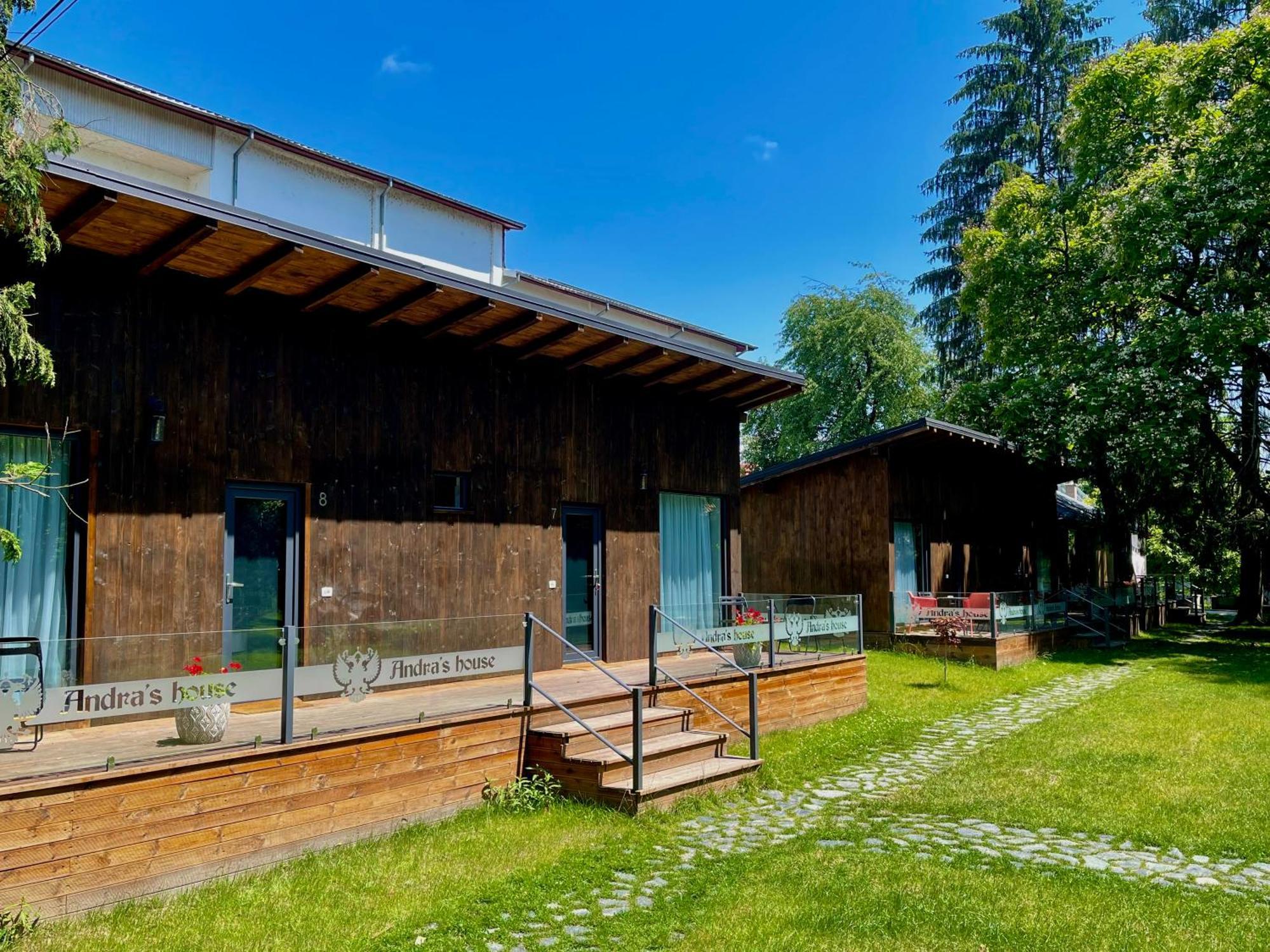 Pension Andra'S House Хорезу Екстериор снимка
